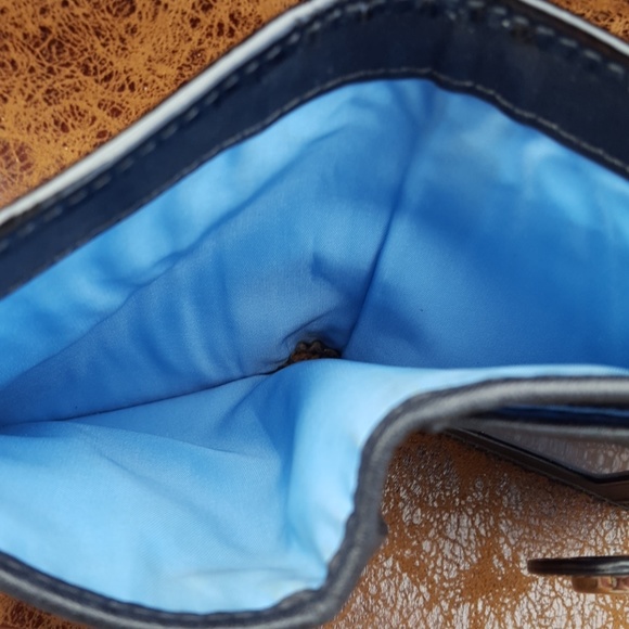 Coach Wallet - Picture 4 of 4